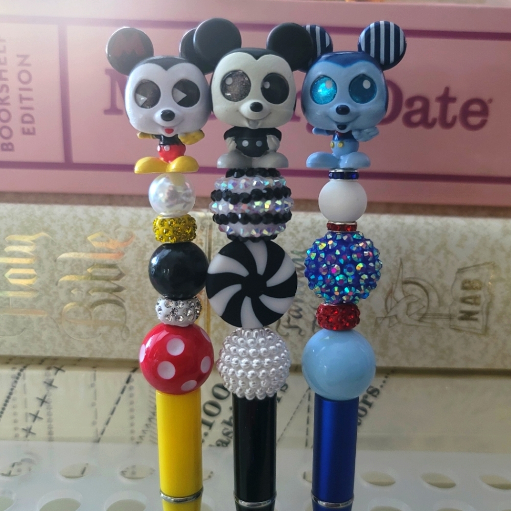DISNEY DOORABLES Set of 3 Beaded Pens Mickey Mouse Classic